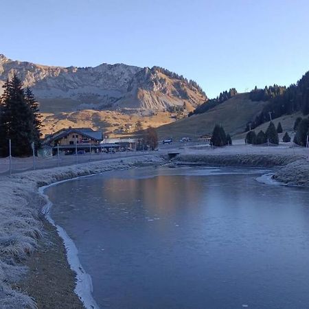 Studio Au Pied Des Pistes Avec Vue Sur La Montagne Mieussy Ngoại thất bức ảnh